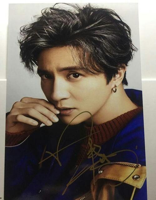 薛之谦摄像爆料视频大全,揭秘音乐背后的故事与情感 第1张 薛之谦摄像爆料视频大全,揭秘音乐背后的故事与情感 第1张