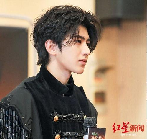 蔡徐坤圈内人爆料,不为人知的背后故事  第1张